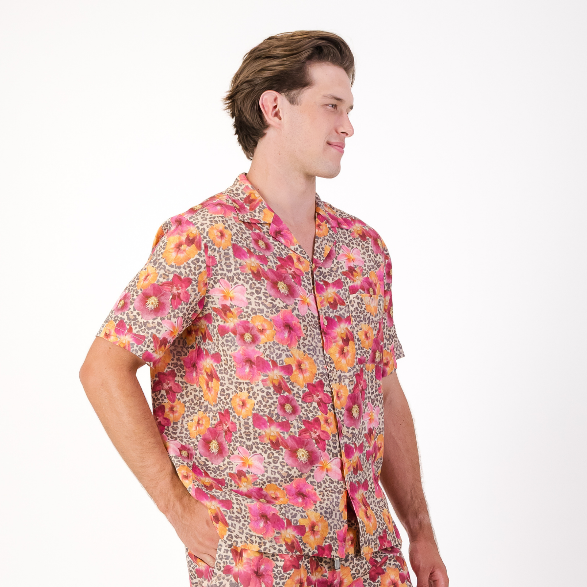 Mens Short Sleeve Revere Collar Shirt | Leopard Floral / Multi